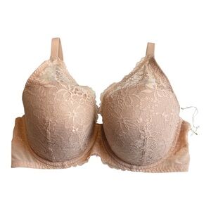 Camio Mio lace underwire bra in a soft pink shade 38DD